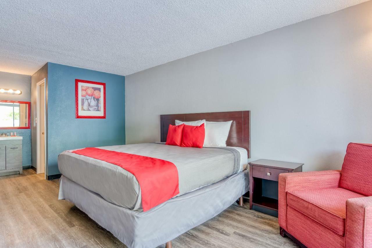 Bayside Inn Pinellas Park - Clearwater Eksteriør billede