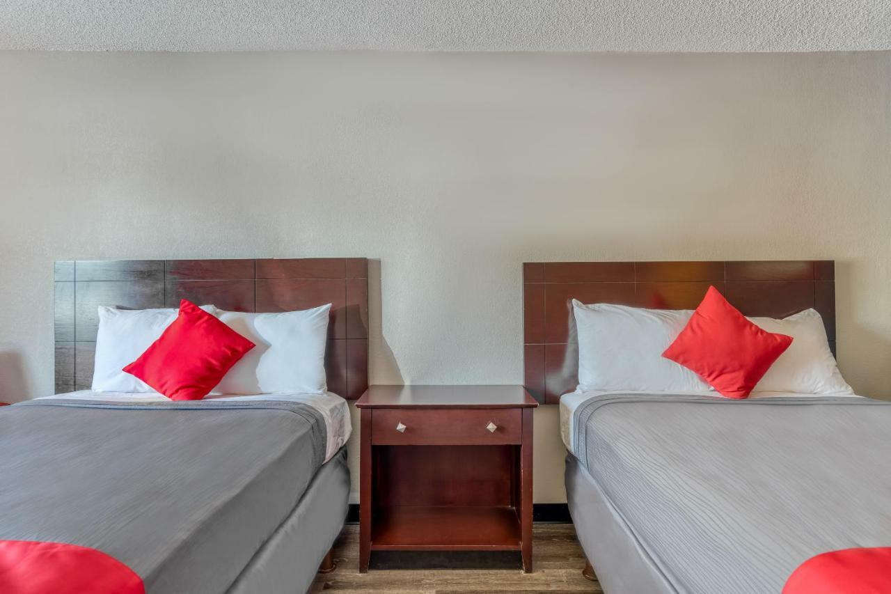 Bayside Inn Pinellas Park - Clearwater Eksteriør billede